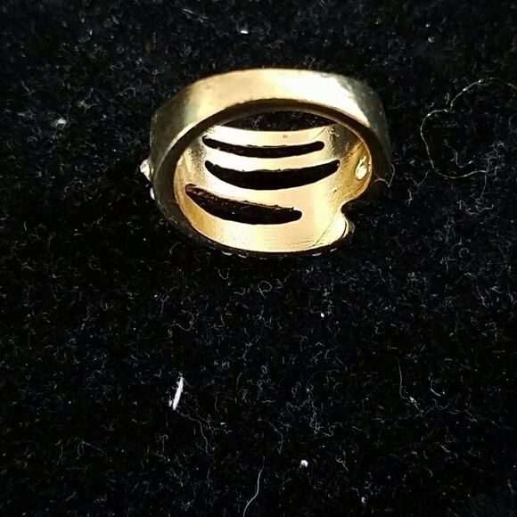 Goldtone Three-Level Ring with Cubic Zirconias Multi-Tiered Statement Jewelry - Picture 2 of 2